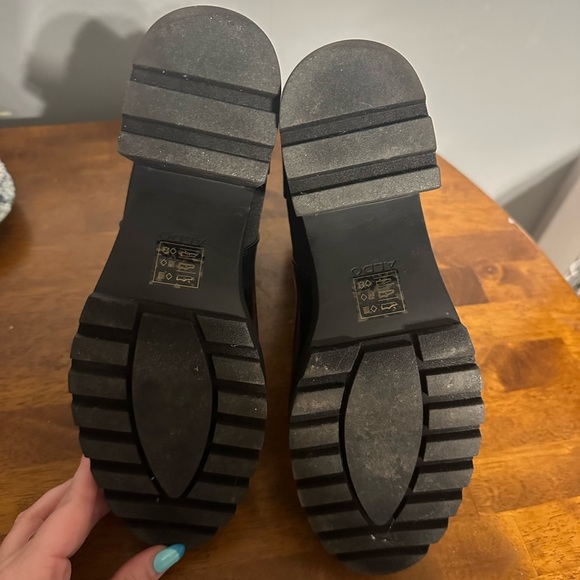 Aldo boots size 10 - Picture 5 of 5